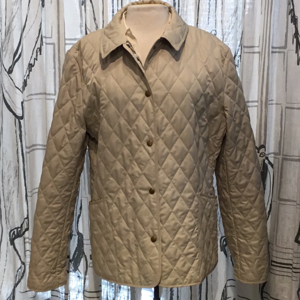 Burberry Tan Diamond Quilted Jacket w Plaid lining